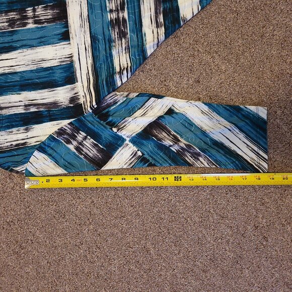 JM Collection, Large, lightweight top - Picture 10 of 11